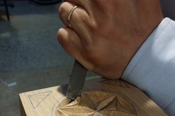 sculptură populară - stâlpi de catapeteasmă